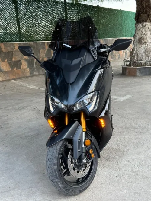 Yamaha Tmax Tech max 560 2021