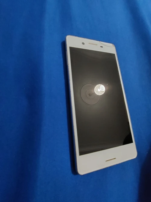 Sony Xperia X
