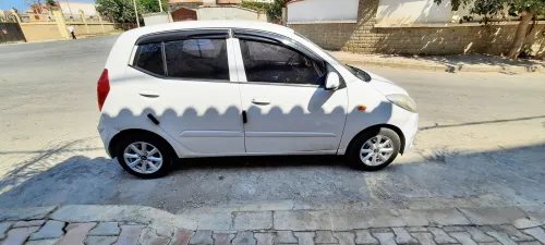 Hyundai i10 Plus 2015 GLS
