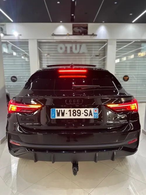 Audi Q3 2023 