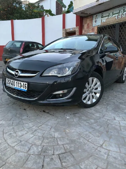 Opel Astra 2013 COSMO
