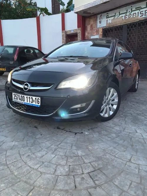 Opel Astra 2013 COSMO