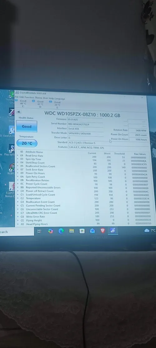 Hdd wd bleu 1tb مستعمل + jeux games