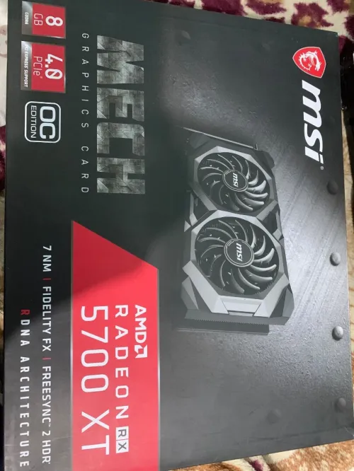 Msi rx 5700xt oc édition avec la boite 