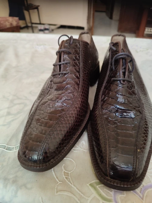 Chaussure de luxe Oldson en cuir 