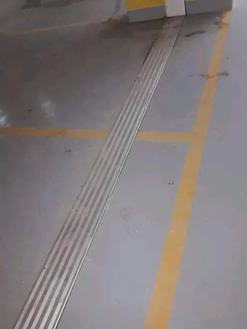 Couver joint bâtiment 