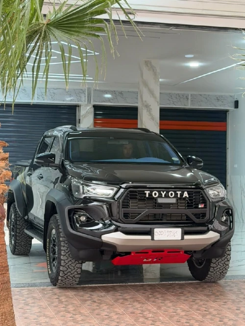 Toyota Hilux GR 2025 