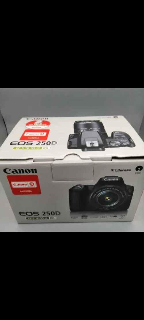 Camera Canon 250d avec la boite BON OCASION