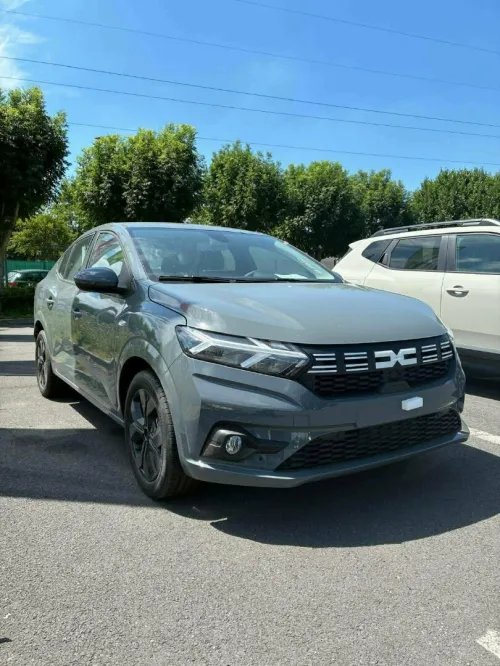 Dacia Logan 2026 Vv