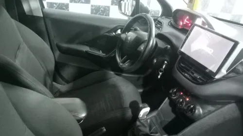 Peugeot 208 2013 Access