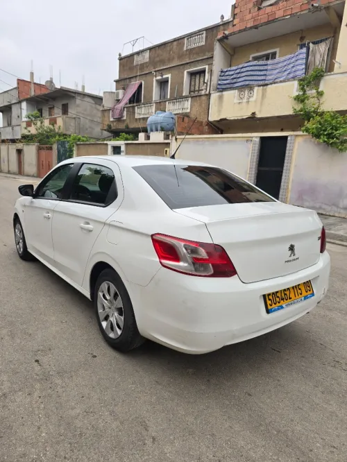 Peugeot 301 2015 Active