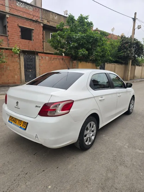 Peugeot 301 2015 Active