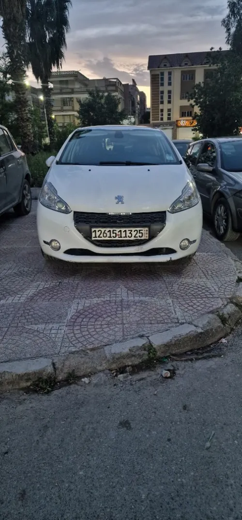 Peugeot 208 2013 Allure