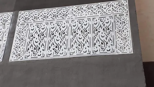 Ferronnier, Serrurier Et Soudeur, (حدادة)