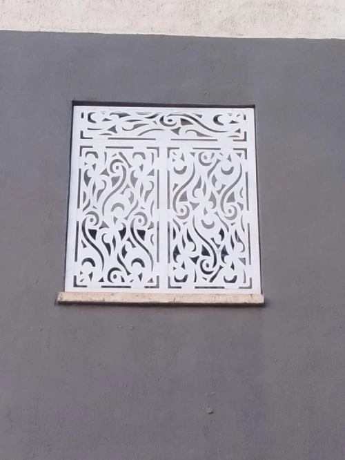 Ferronnier, Serrurier Et Soudeur, (حدادة)