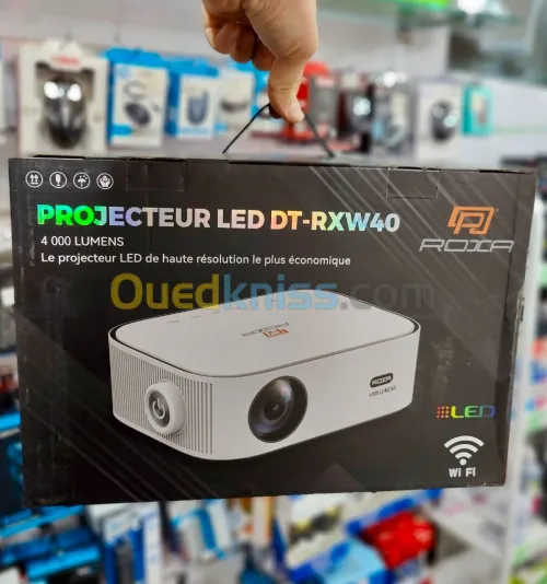 Data Show ROXA DTRX-40LED 4000 Lumens HDMI_USB