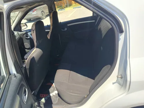 Dacia Logan 2012 