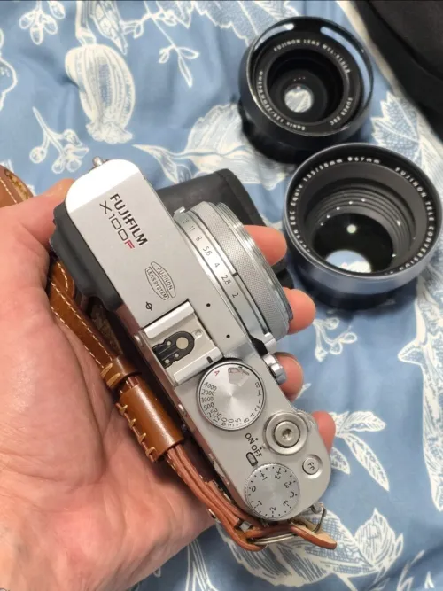 Fujifilm X100f + 2 Lens