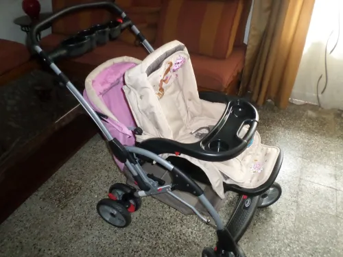Poussette Pinguin neuve jamais utilsée