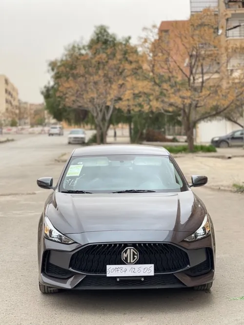 MG MG5 2025 