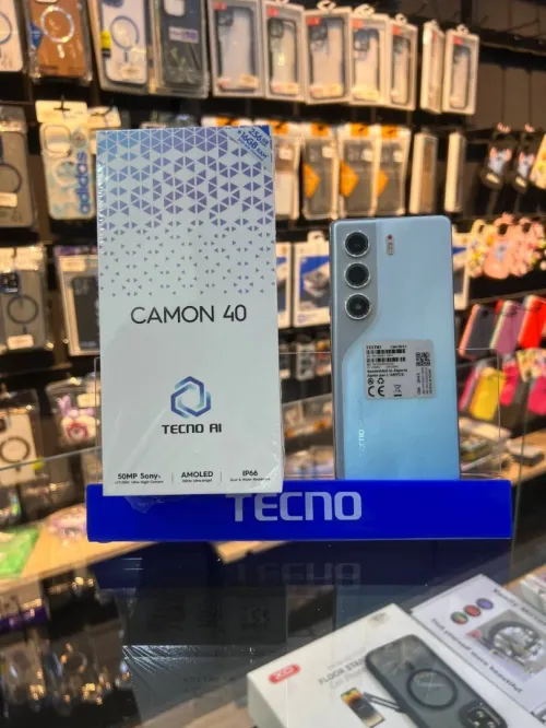 Tecno CAMON 40 256Gb + Cadeau