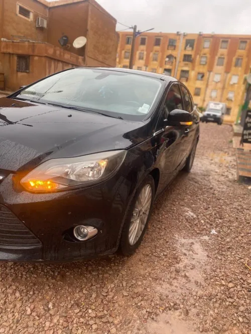 Ford Focus 5 portes 2012 Focus 5 portes