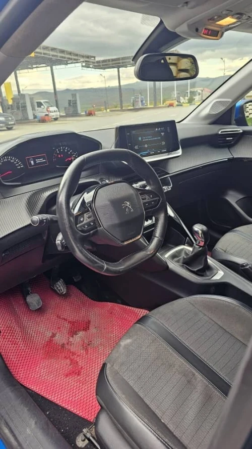 Peugeot 208 2021 Allure