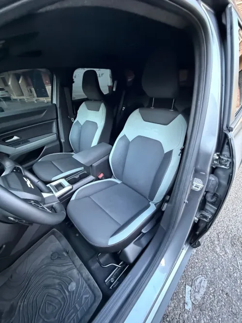Dacia Duster 2025 Extrême Gold