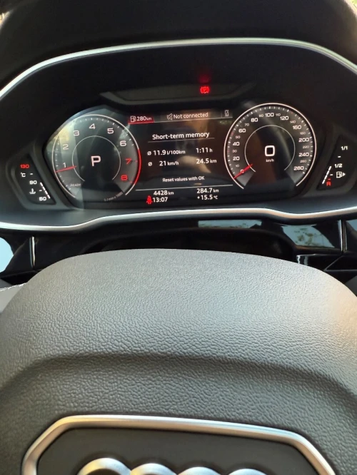 Audi Q3 2025 S line