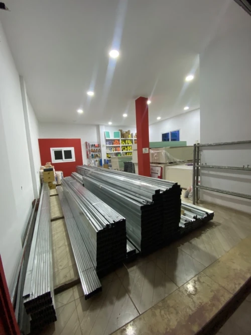 Vente ossatures métalliques et accessoires placoplâtre 