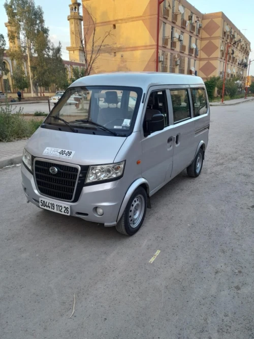 DFSK Mini Bus 2012 7 place