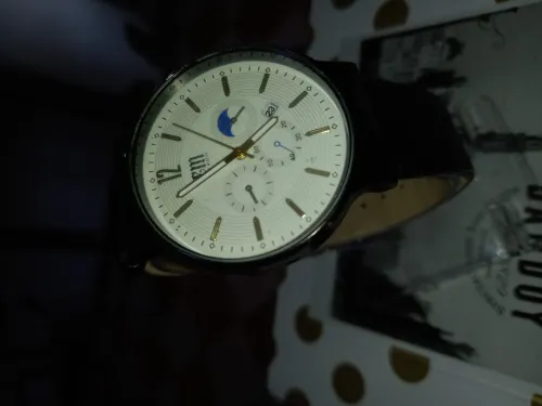 MONTRE VENU DE FRANCE