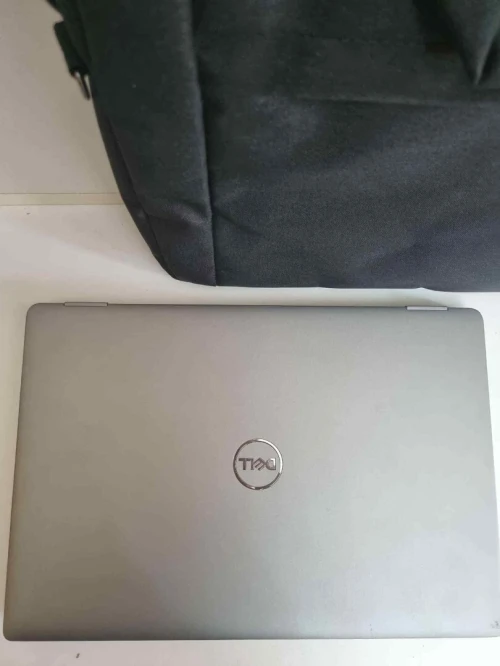 Dell Latitude i5 11th Gen / 16Gb ram 256Gb ssd Puissant, Pro et Comme Neuf ! Super Offre !