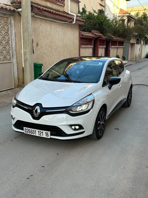 Renault Clio 4 2021 Limited 2