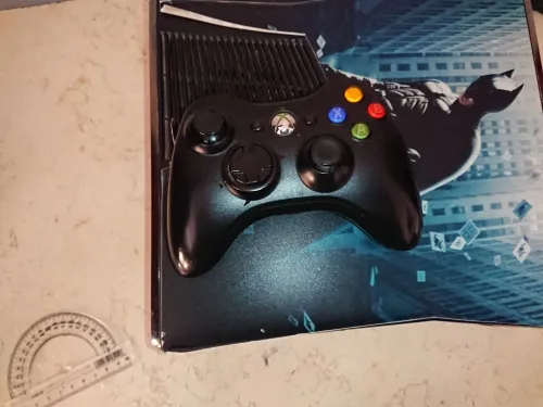 Xbox 360 Slim flashé glitché