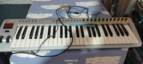 Clavier midi MK-249C
