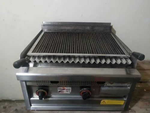 Grill pierre volcanique