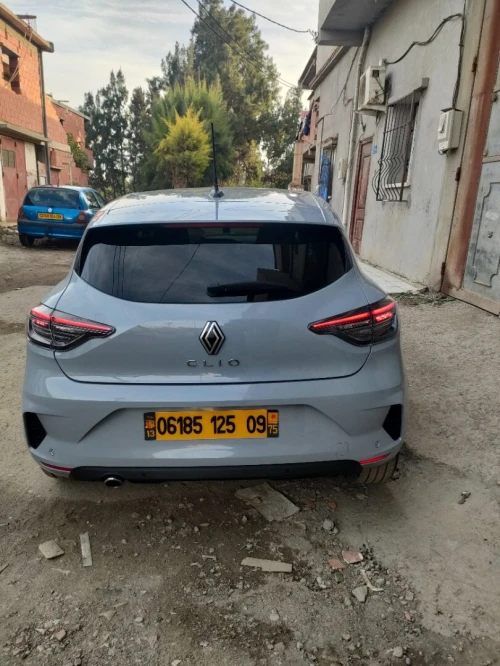 Renault Clio 5  2025 Evolution