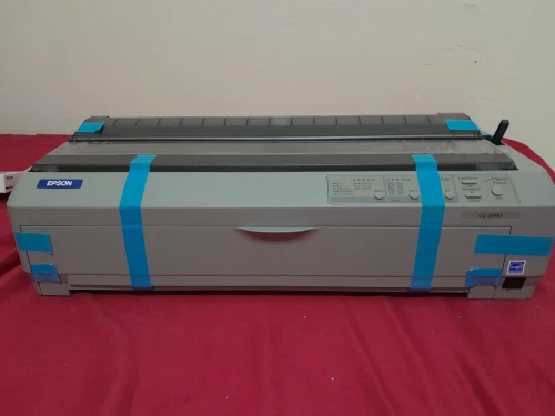 للبيع طابعة Epson LQ-2090 جديدة في العلبة الأصلية