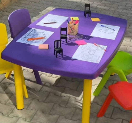 Tables et chaises pour Crèche au meilleur prix