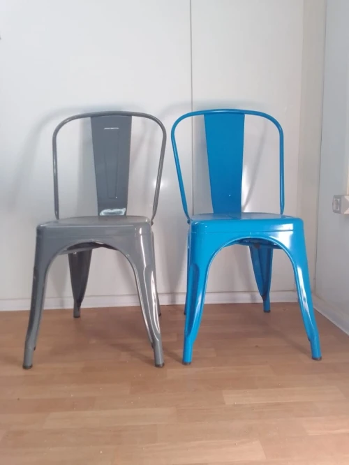 Chaise Tolix 100% Acier inoxydable Disponible en plusieurs couleurs