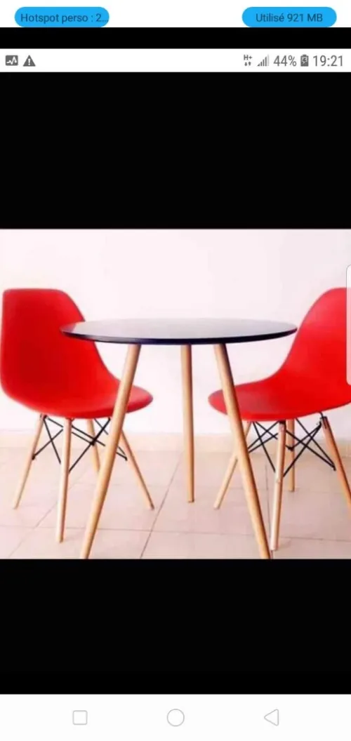 Promotion table 80cm  avec2ou 4 chaises
