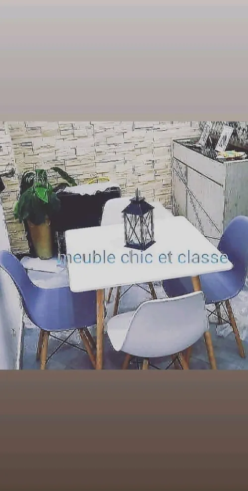 Promotion table 80cm  avec2ou 4 chaises