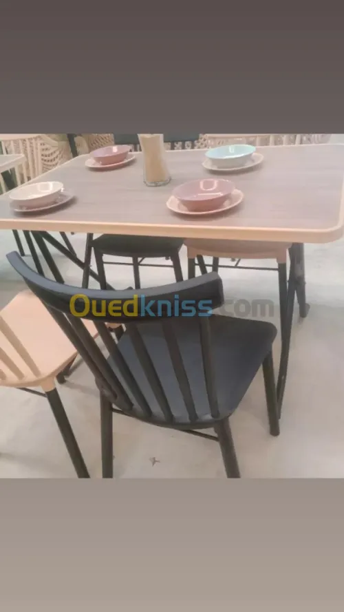 Promo Chaise bistrots pied metal