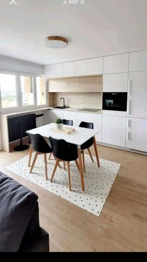 Plusieurs pack Table et chaises Tulipes