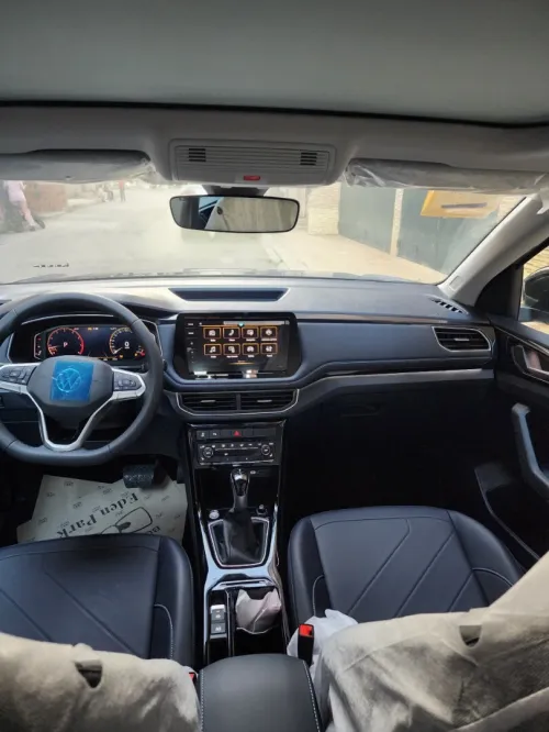 Volkswagen Tharu 2025 Full option édition backblack