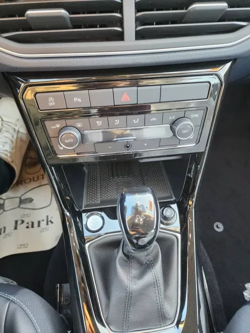 Volkswagen Tharu full option 2025 Black Black Édition