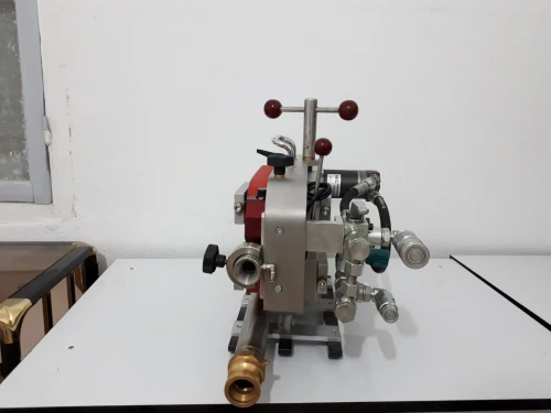 MACHINE SOUFFLAGE CABLE FIBRE OPTIQUE ET ELECTRIQUE