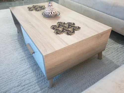 Table basse, meuble télé et un rangement à 4 étages