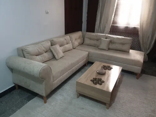 Fauteuil beige élégant en L 